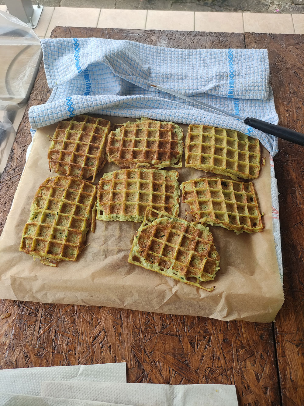 12 Gaufres au rape pomme terre courgette